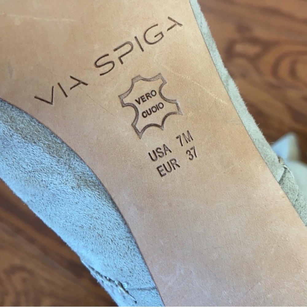 Via Spiga Cream Peep Toe Heels - Picture 2 of 7